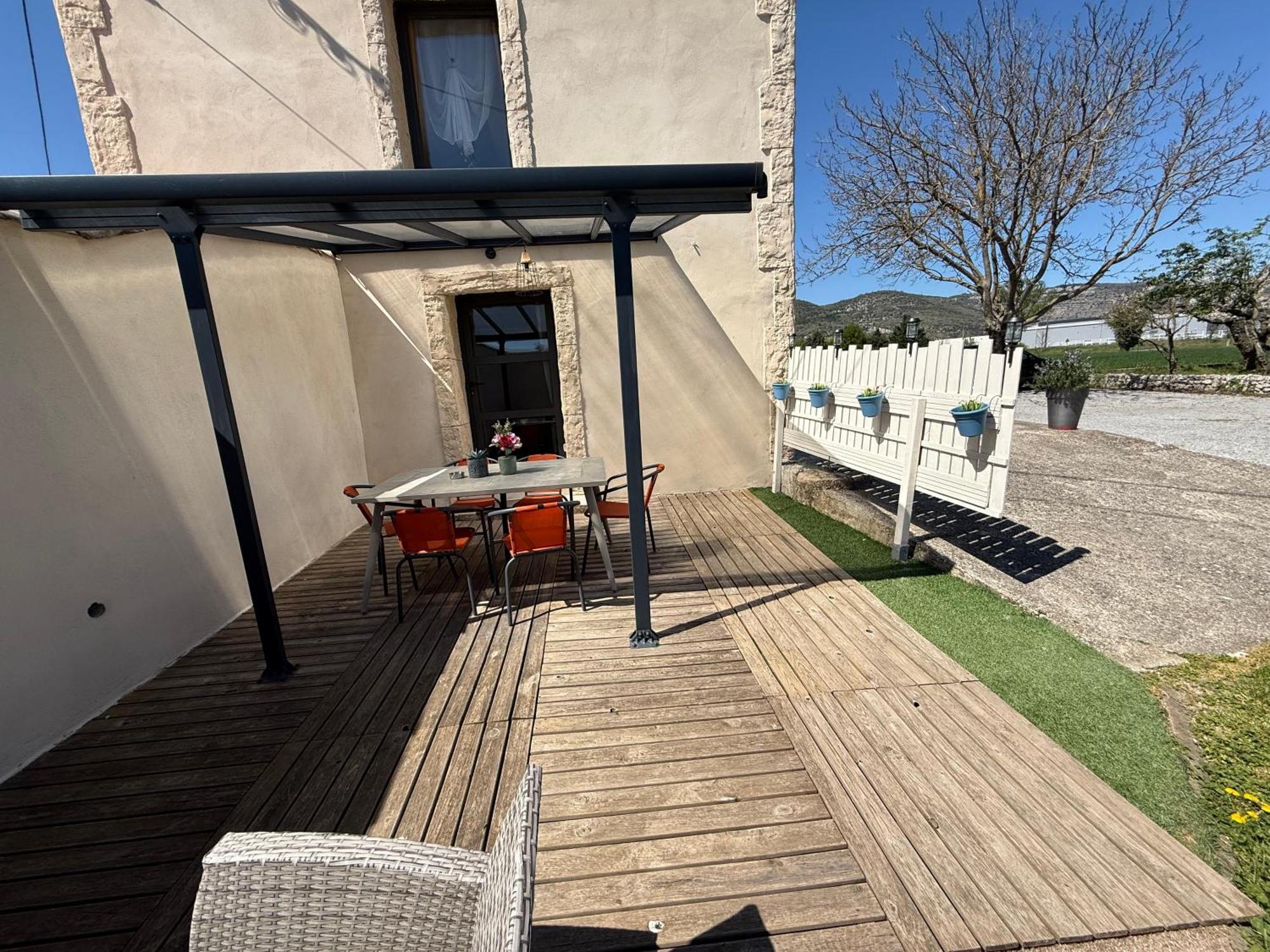 Au Calme, Confortable Avec Terrasse Le Pouzin Esterno foto